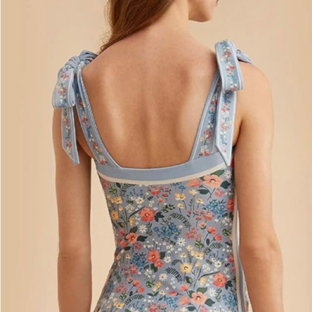 Reversible One Piece NEW - Picture 3 of 7